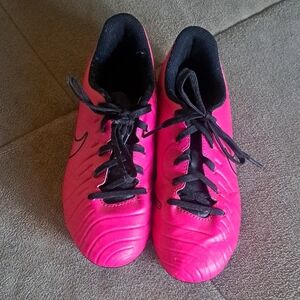 NWOT/B Pink Soccer Cleats with Black Accents